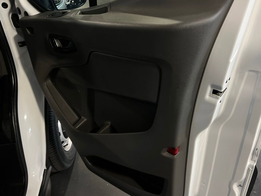 Used 2024 Ford Transit 350 XL image 26
