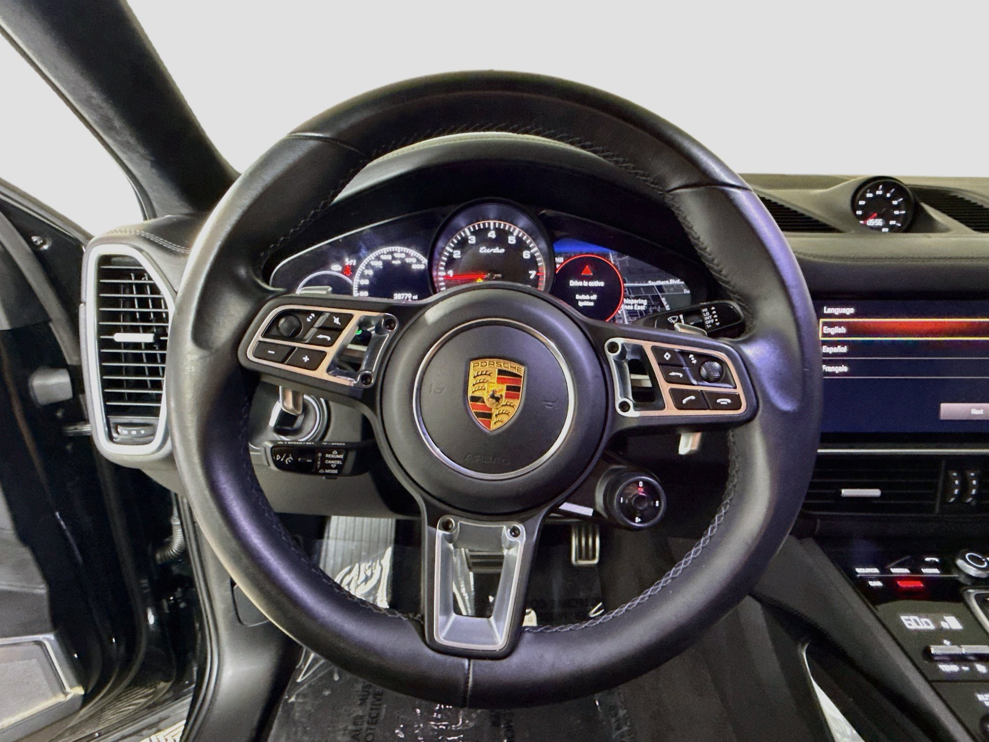 Used 2023 Porsche Cayenne Turbo AWD/4WD image 13