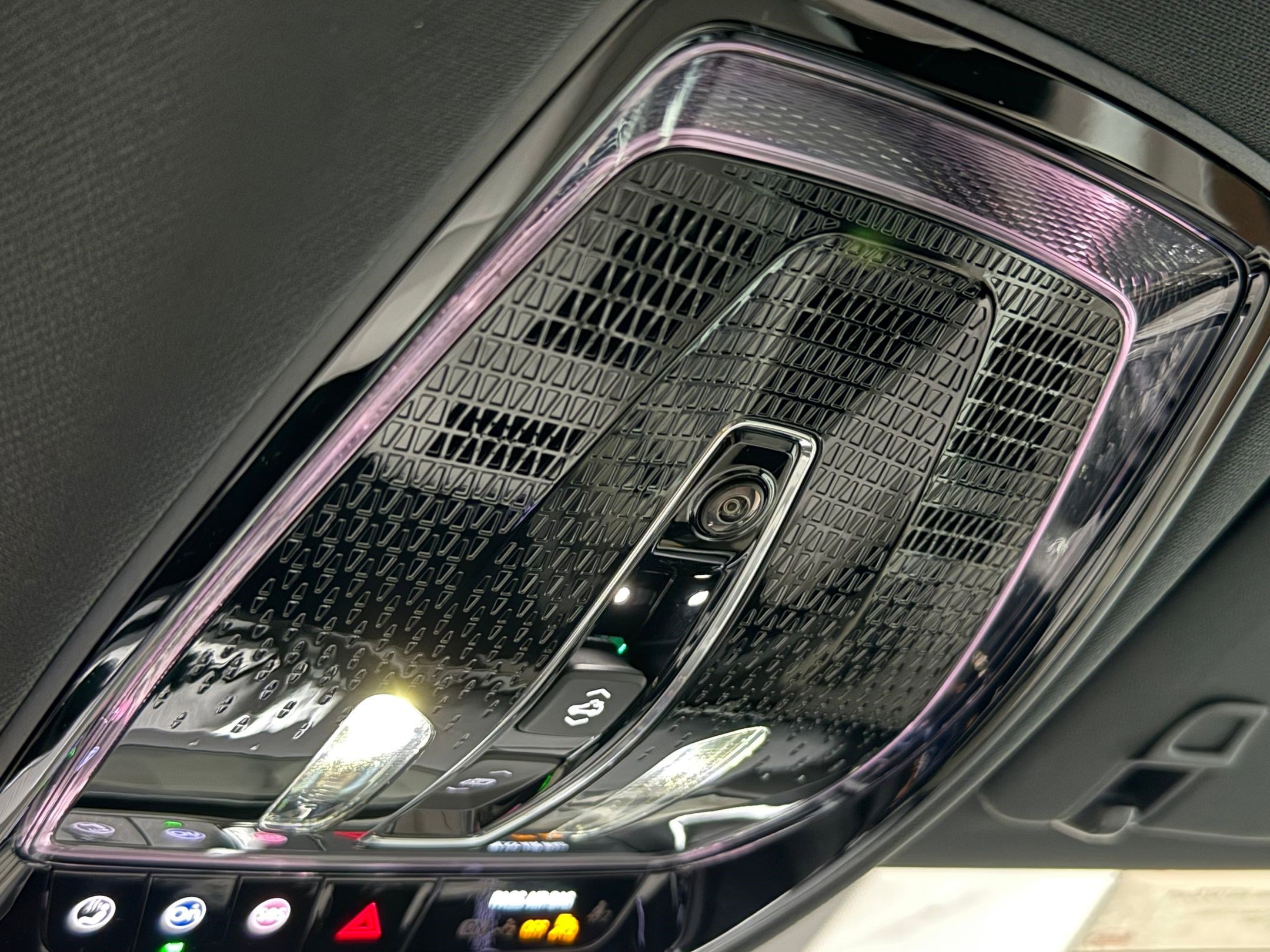 New 2026 Cadillac Vistiq Sport image 40