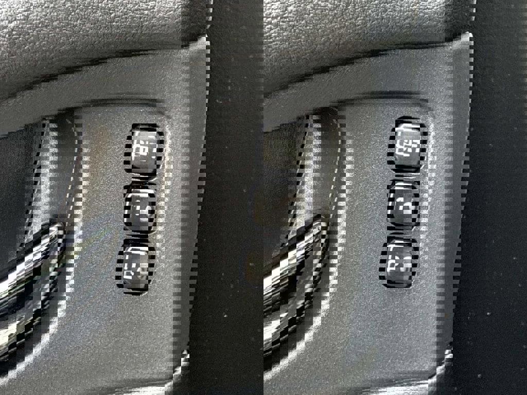 Used 2024 Nissan Murano SL image 22