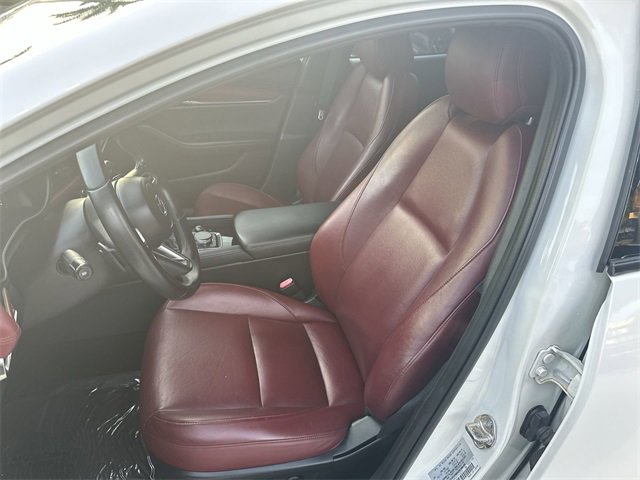 Used 2019 MAZDA MAZDA3 Hatchback w/ Premium Package image 13