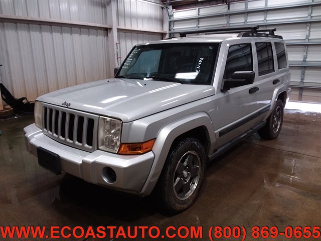Used 2006 Jeep Commander 4WD image 4