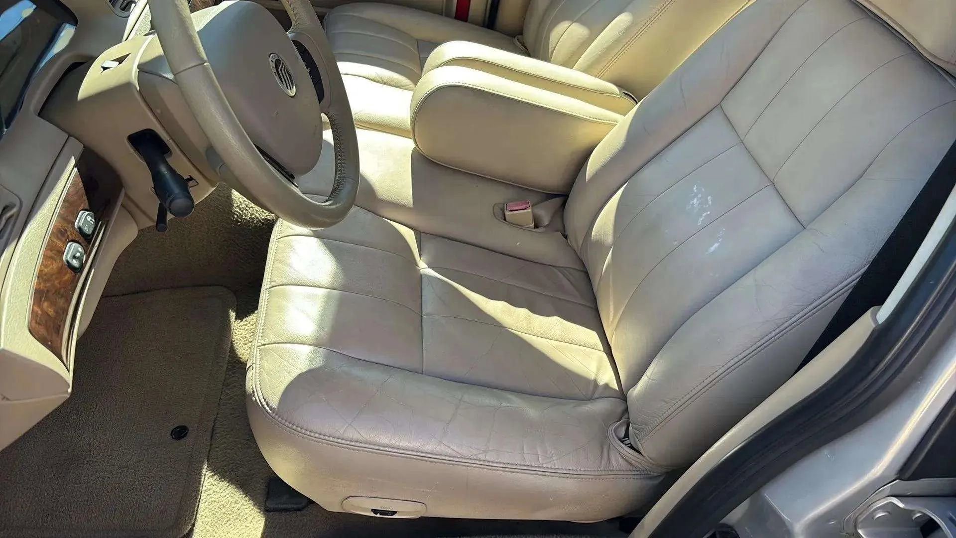 Used 2007 Mercury Grand Marquis LS image 12