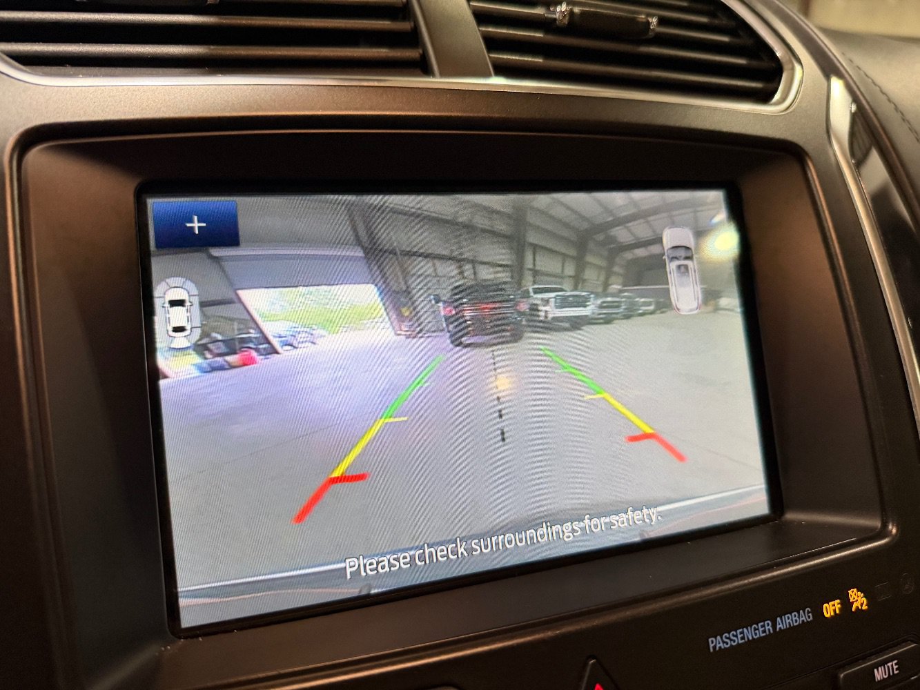Used 2019 Ford Explorer Platinum AWD/4WD image 31