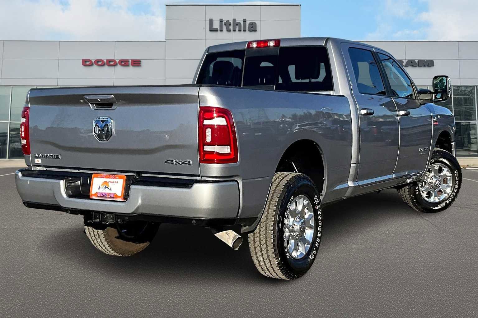 Used 2024 RAM 2500 Laramie w/ Safety Group image 23