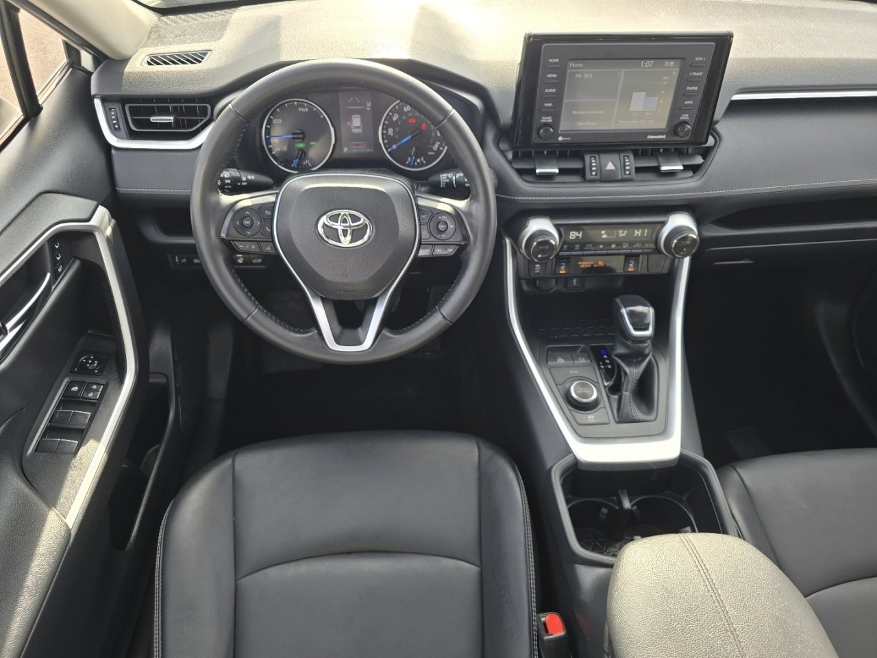 Used 2022 Toyota RAV4 XLE Premium image 25