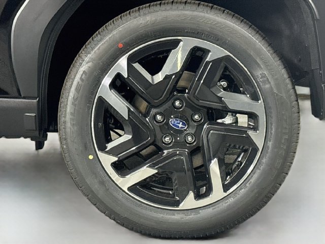 New 2026 Subaru Forester Premium AWD/4WD image 31