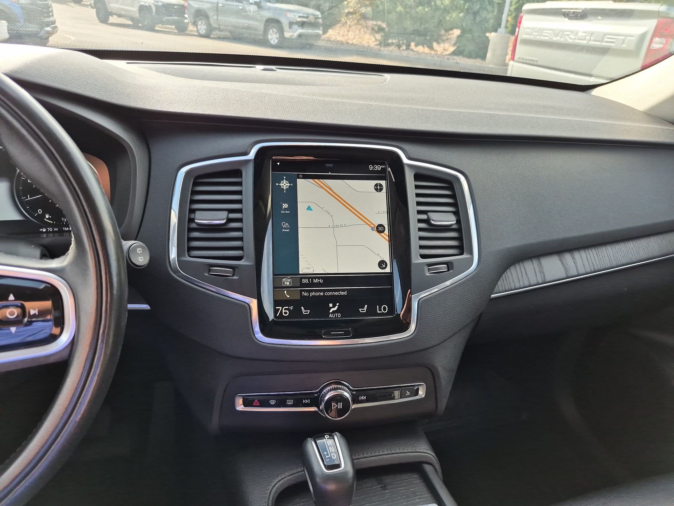 Used 2020 Volvo XC90 T6 Momentum w/ Protection Package Premier AWD/4WD image 26