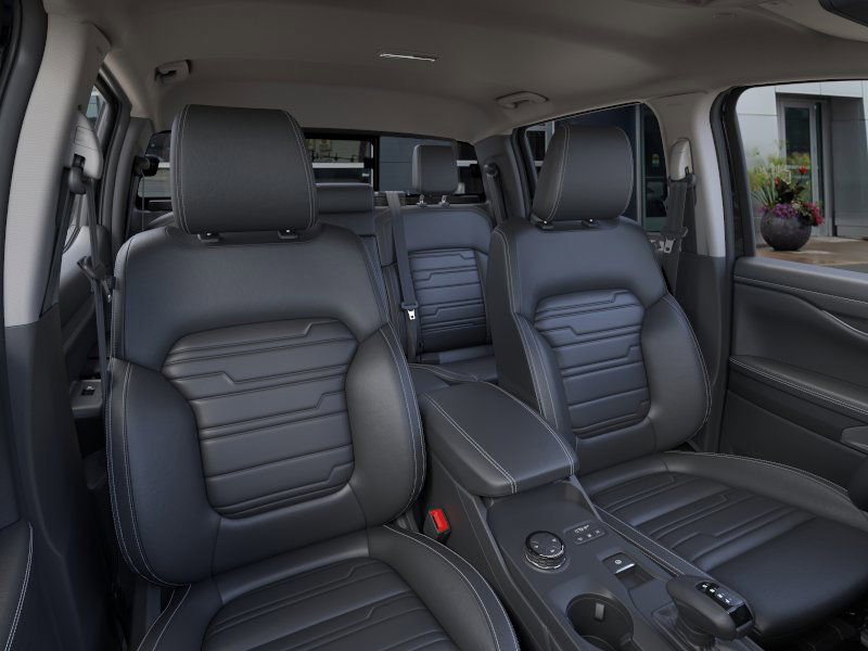 New 2025 Ford Ranger Lariat w/ FX4 Off-Road Package image 36