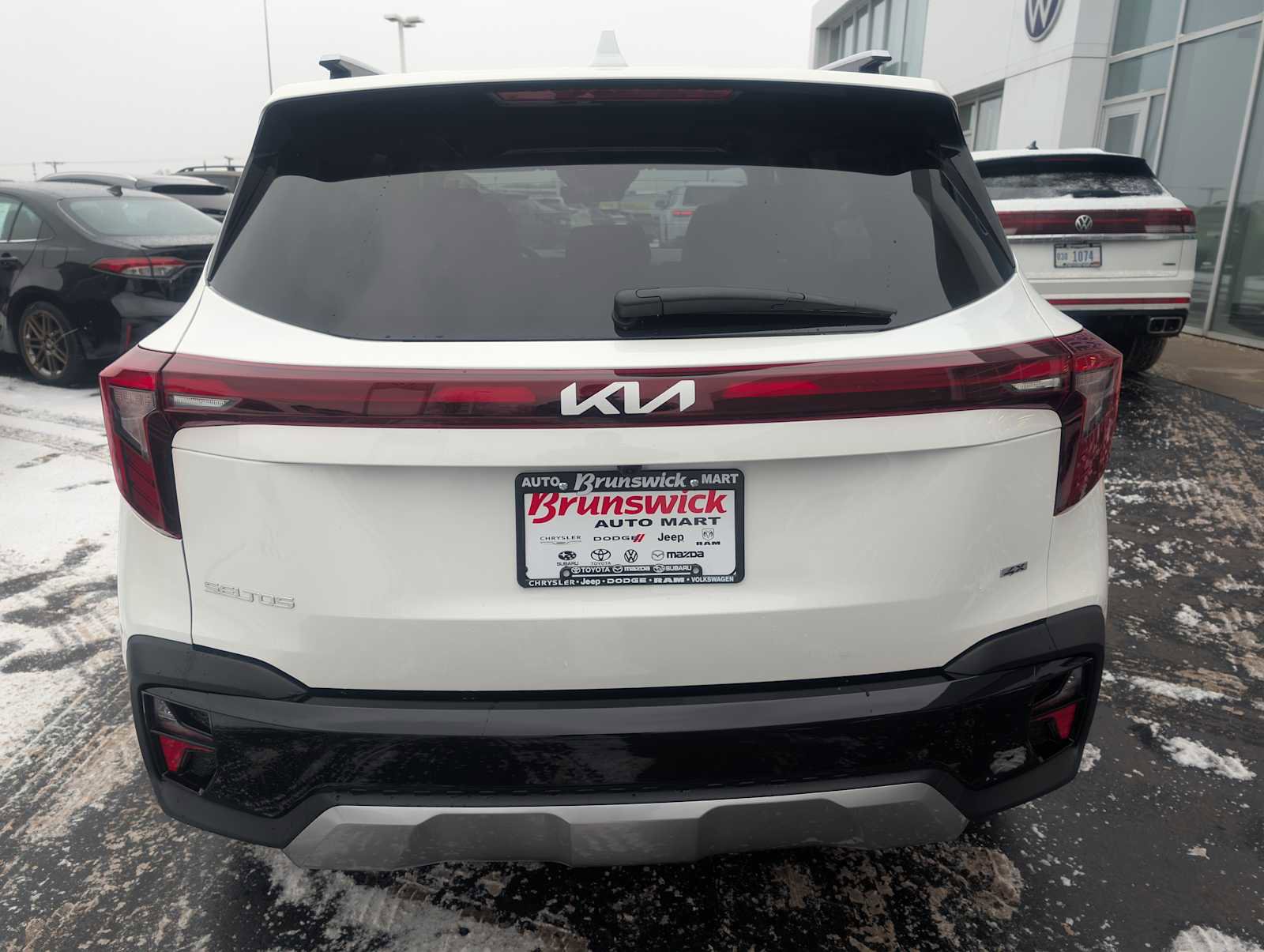 Used 2025 Kia Seltos S image 6