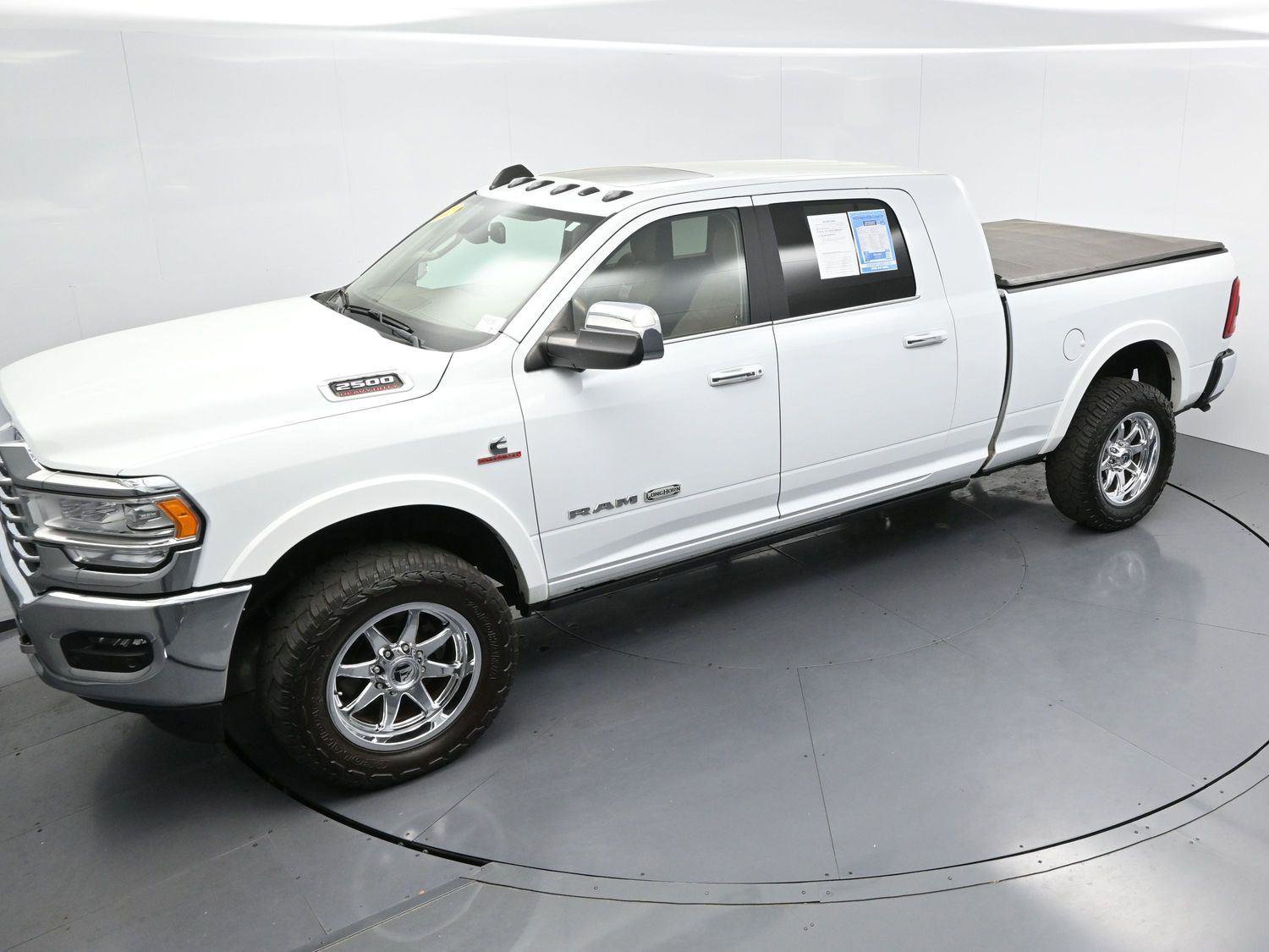Used 2022 RAM 2500 Limited AWD/4WD image 42