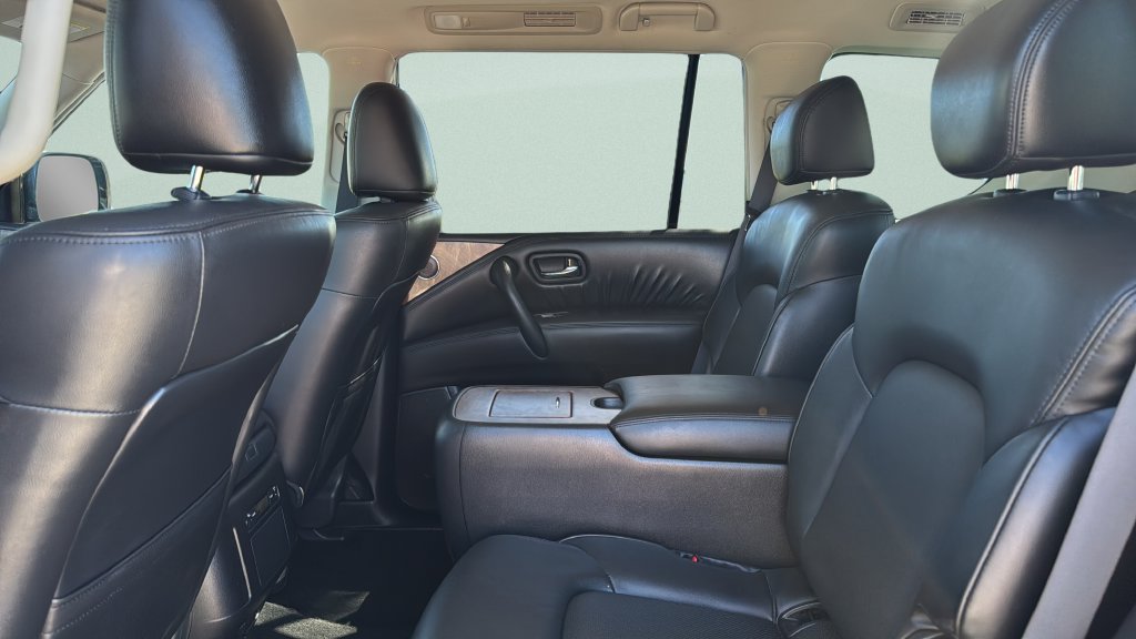 Used 2023 Nissan Armada SL w/ Captain's Chairs Package AWD/4WD image 26
