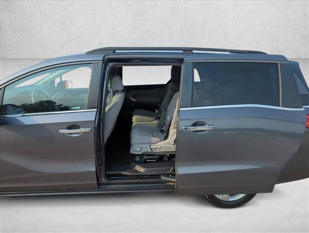Used 2019 Honda Odyssey EX image 18