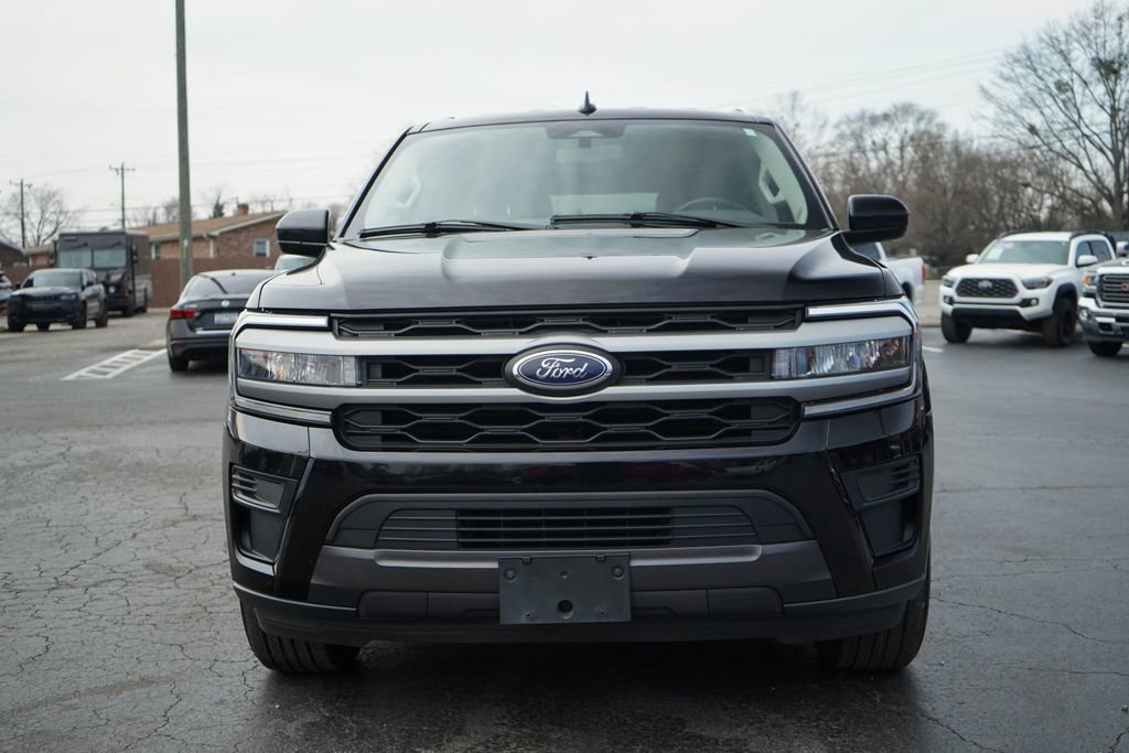 Used 2024 Ford Expedition Max XLT image 9