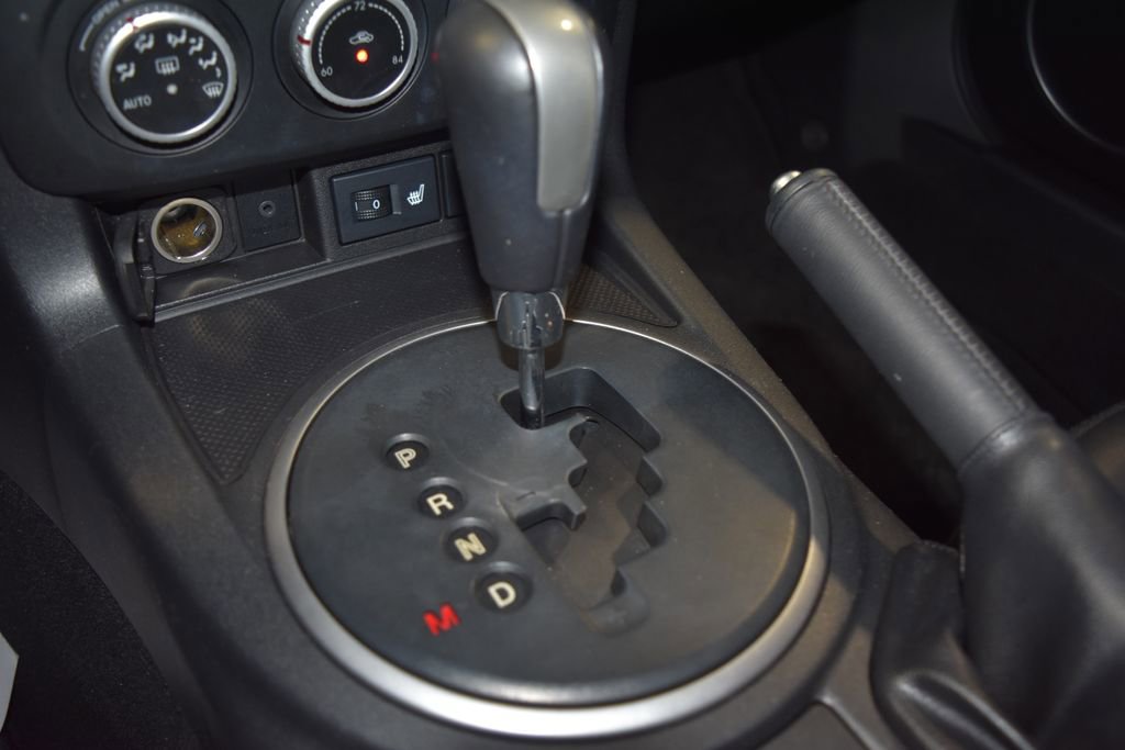 Used 2011 MAZDA MX-5 Miata Grand Touring w/ Premium Pkg image 18