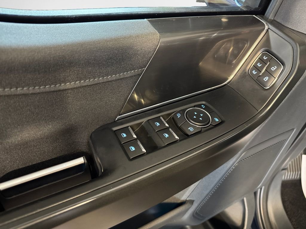 Certified 2022 Ford F150 Raptor w/ Torsen Package AWD/4WD image 14