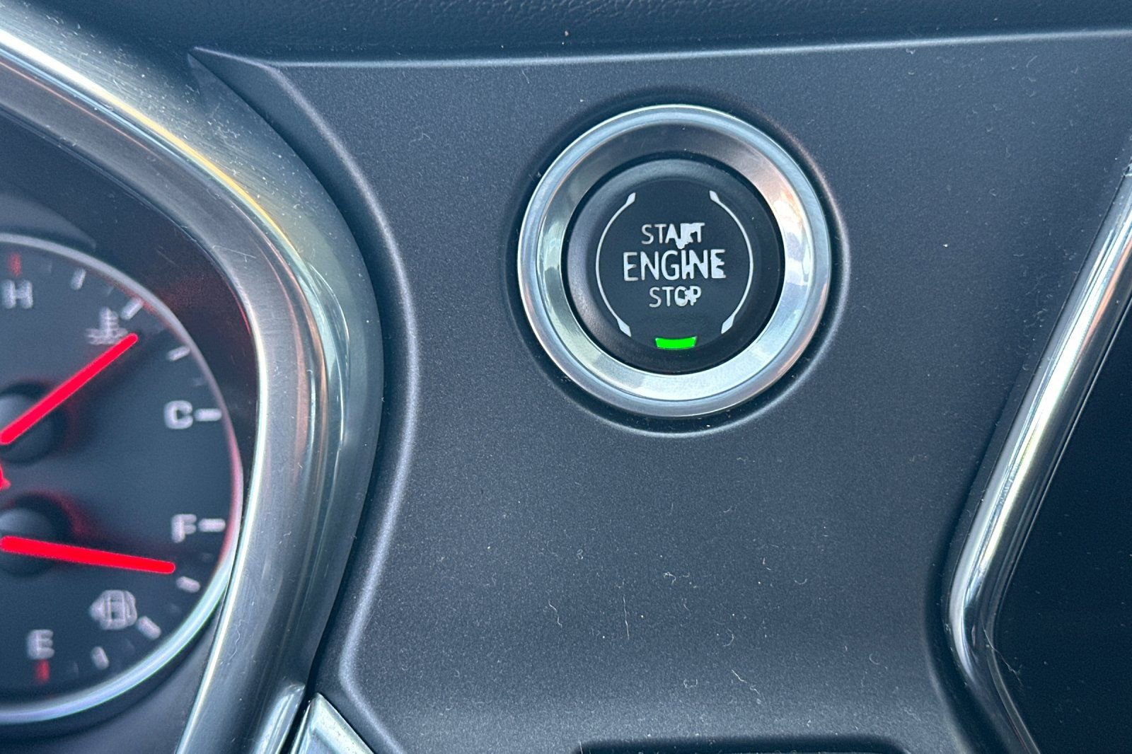 Used 2019 Chevrolet Blazer Premier w/ Sun and Wheels Package image 28