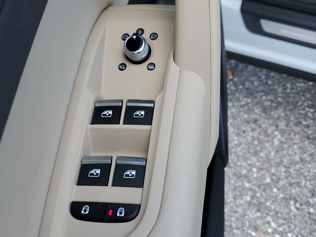 Certified 2024 Audi Q5 2.0T Premium w/ Convenience Package image 22