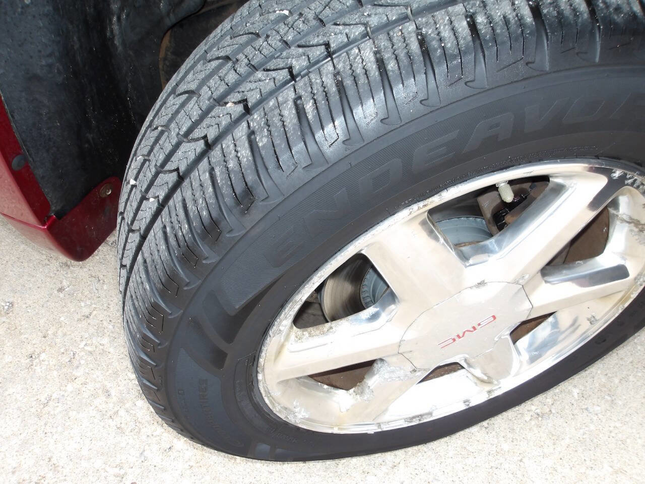 Used 2007 GMC Envoy SLT image 44