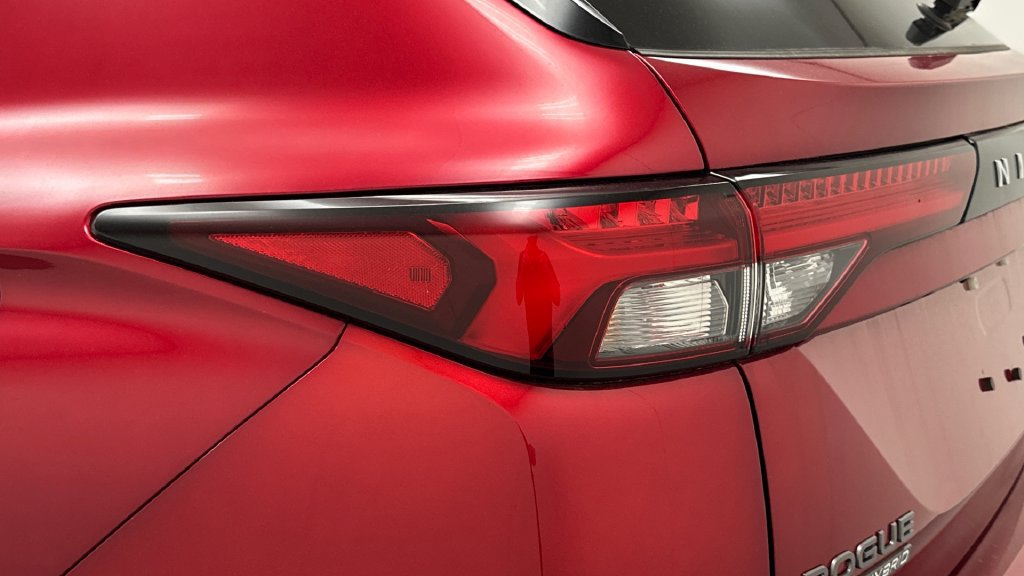 New 2026 Nissan Rogue SL AWD/4WD image 16