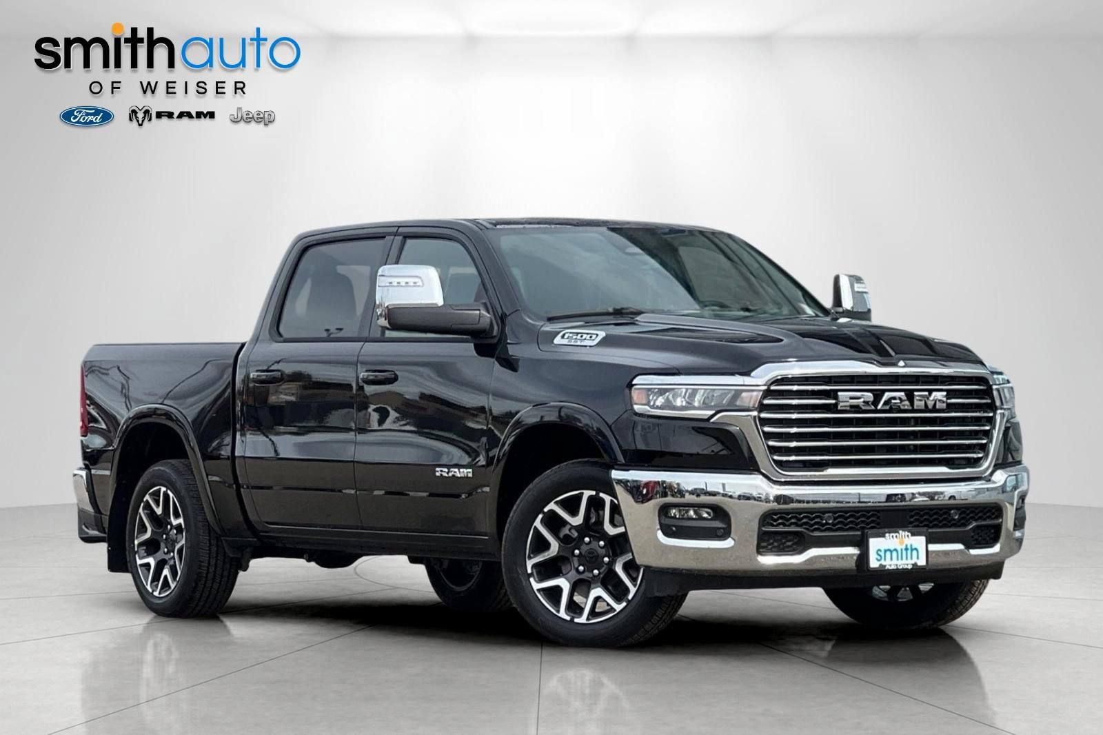 New 2025 RAM 1500 Laramie w/ Trailer Tow Group AWD/4WD image 3