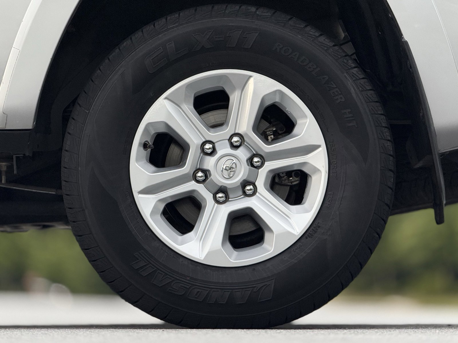 Used 2022 Toyota 4Runner SR5 image 18