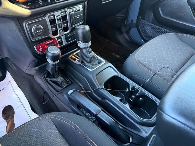 Certified 2024 Jeep Gladiator Mojave image 25