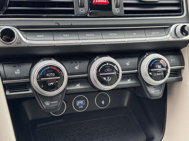 Used 2023 Genesis G70 2.0T w/ Sport Prestige Package image 25