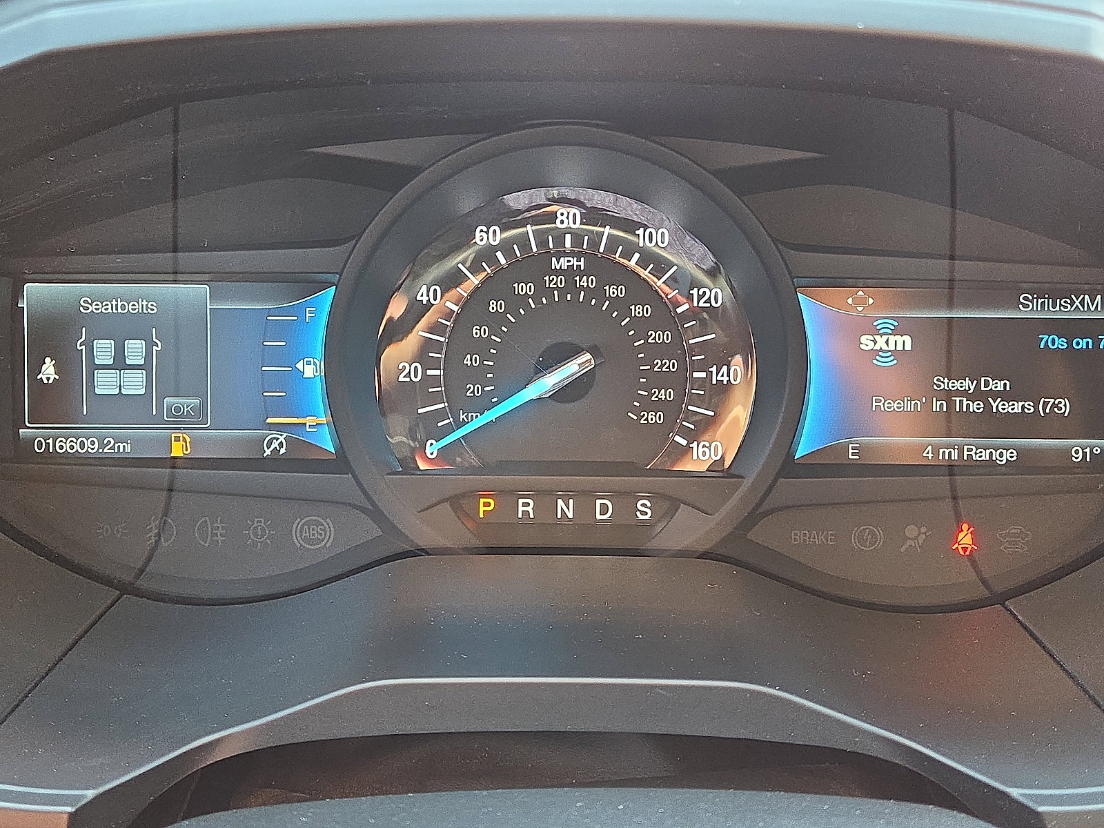 Used 2024 Ford Edge ST-Line image 13