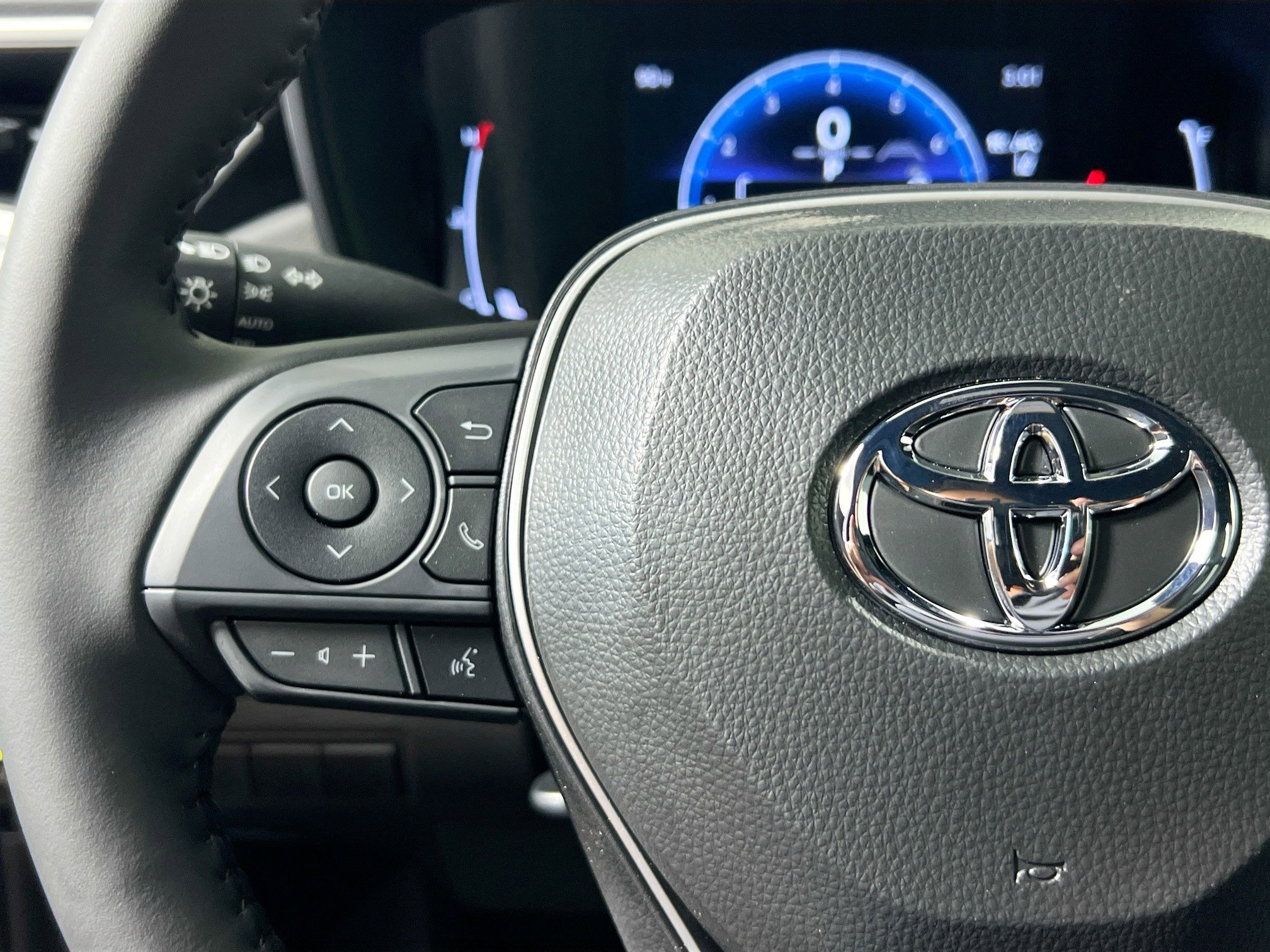 New 2026 Toyota Corolla SE image 18