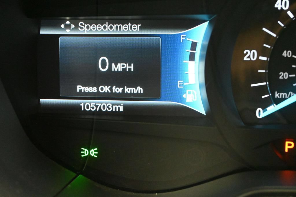 Used 2020 Ford Fusion SE FWD image 16
