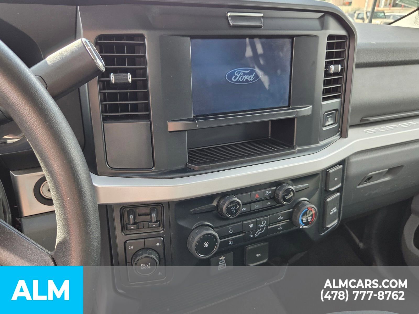 Used 2025 Ford F250 XLT image 20