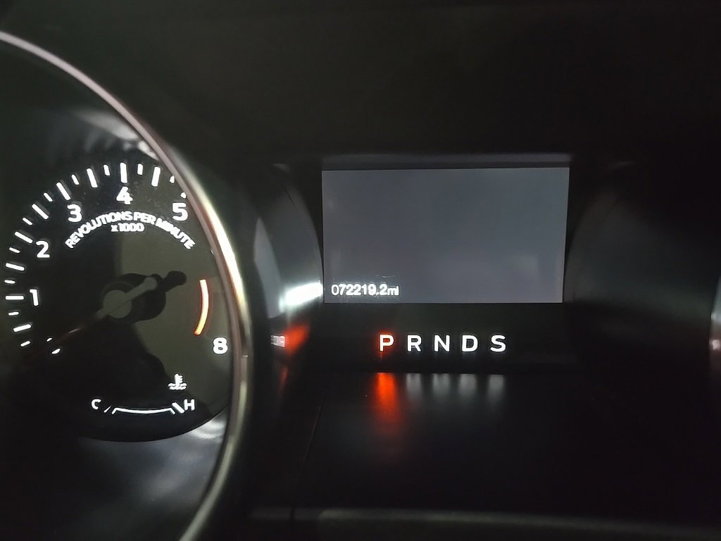 Used 2020 Ford Mustang Premium image 15