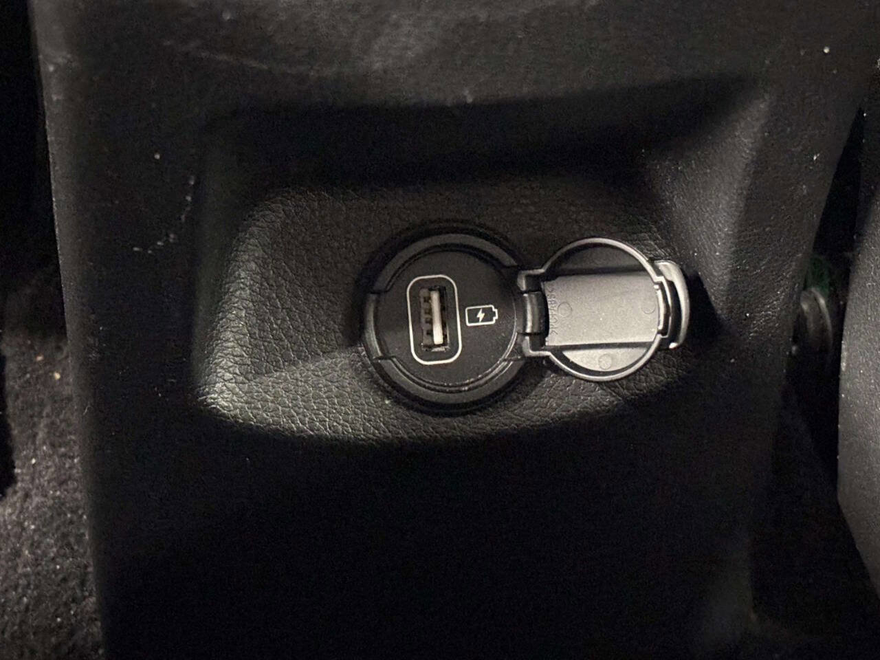 Used 2020 Kia Rio S image 34