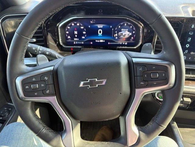 Used 2025 Chevrolet Silverado 1500 LT Trail Boss w/ Convenience Package II AWD/4WD image 13
