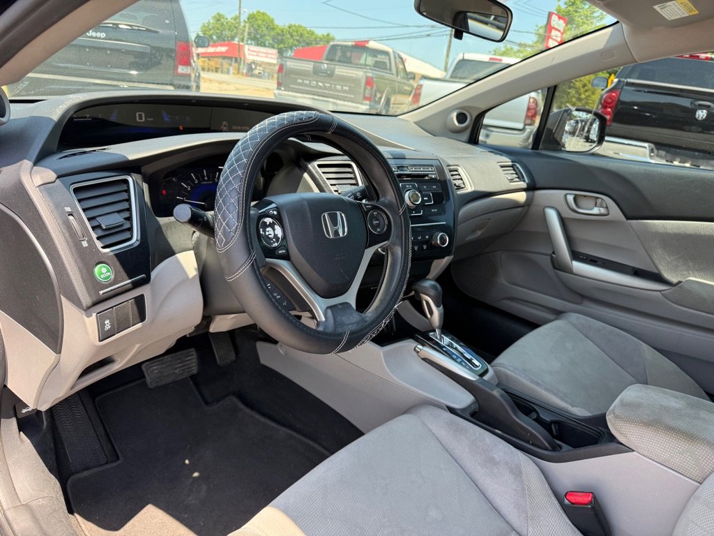 Used 2013 Honda Civic LX image 9