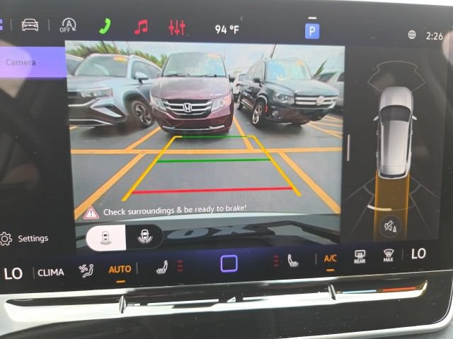 Used 2026 Volkswagen Tiguan SE AWD/4WD image 17