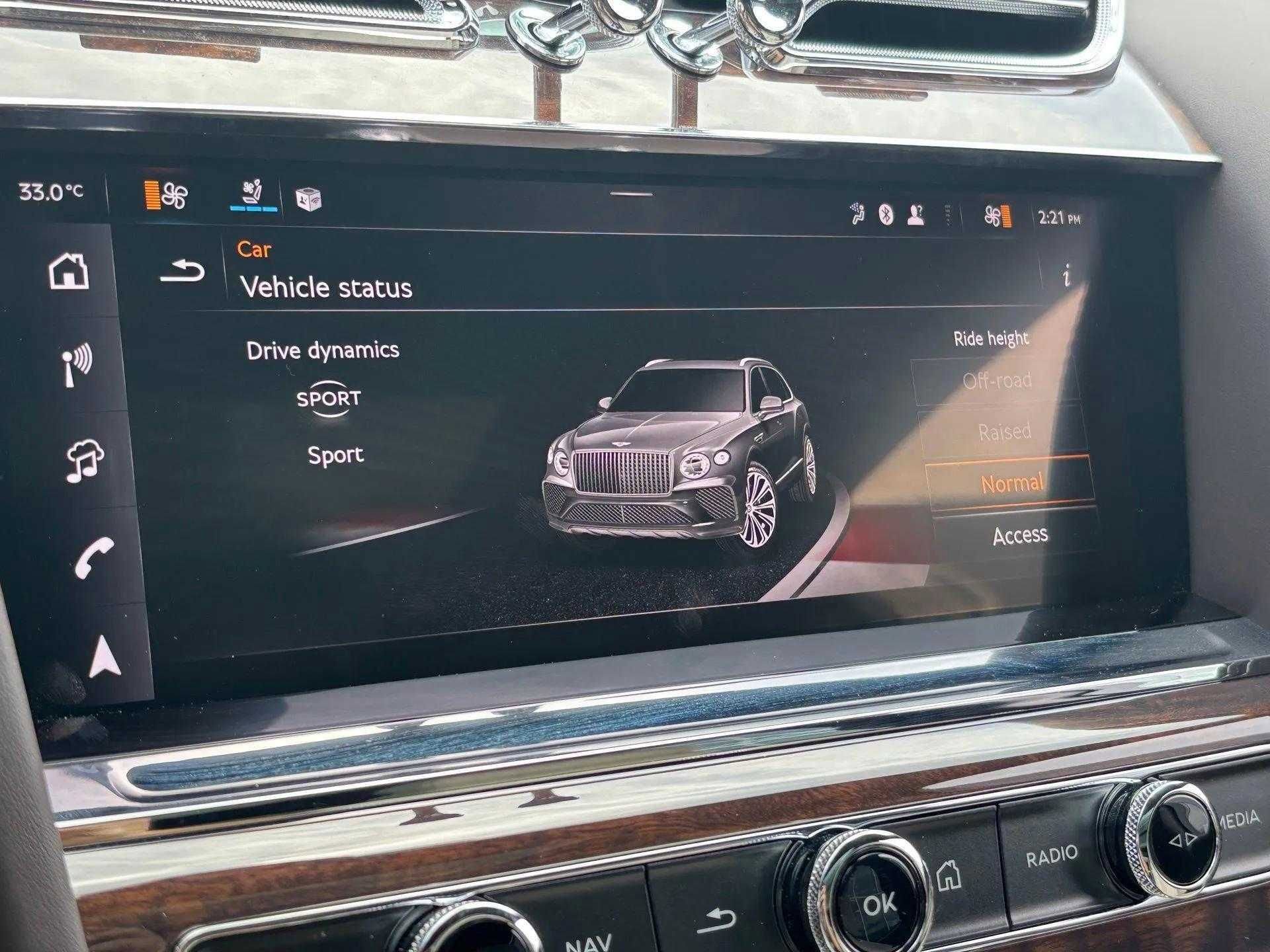 New 2025 Bentley Bentayga Extended Wheelbase image 53
