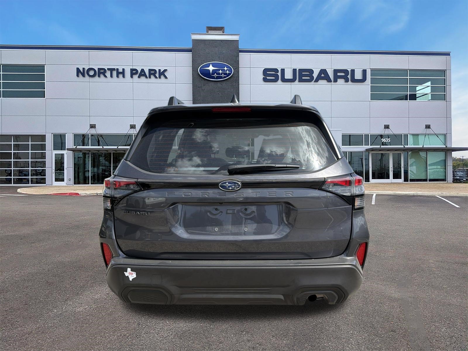 Certified 2025 Subaru Forester w/ Convenience Package #1 AWD/4WD image 4