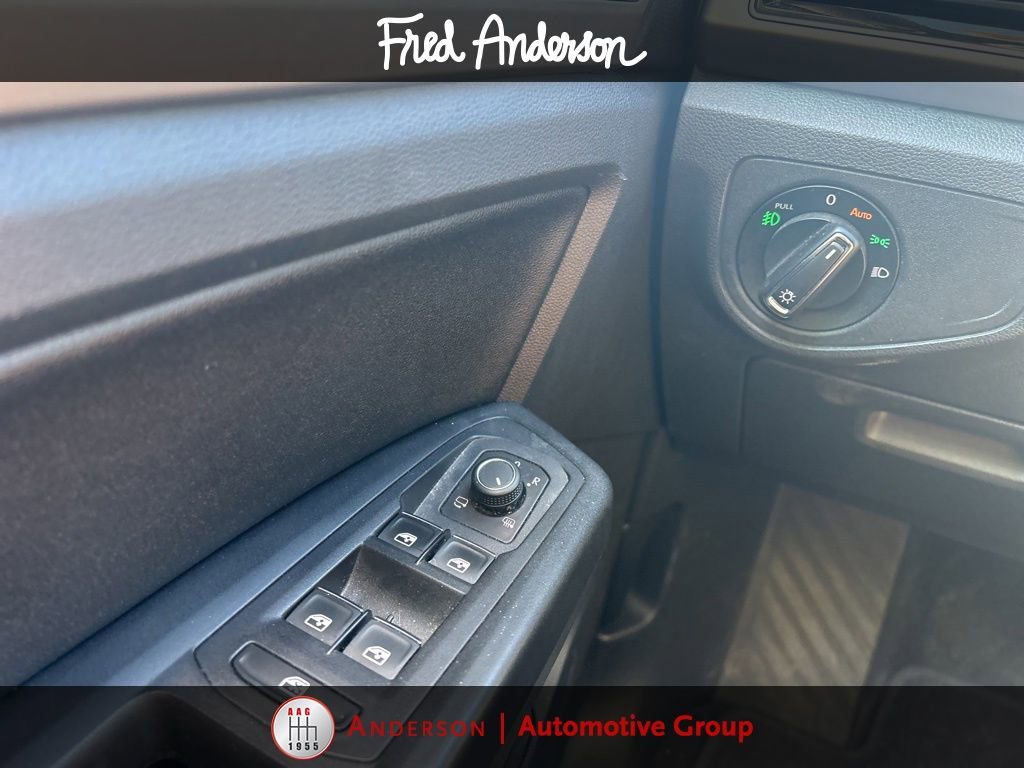 Used 2018 Volkswagen Atlas SEL Premium AWD/4WD image 12