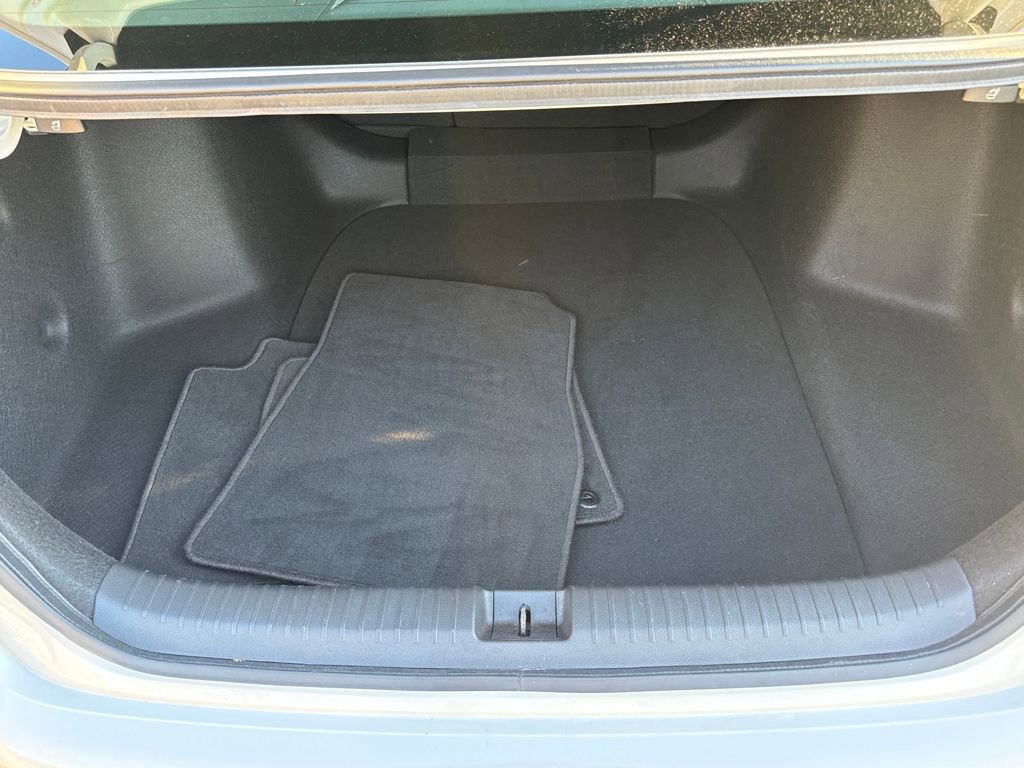 Used 2024 Honda Accord EX-L image 27