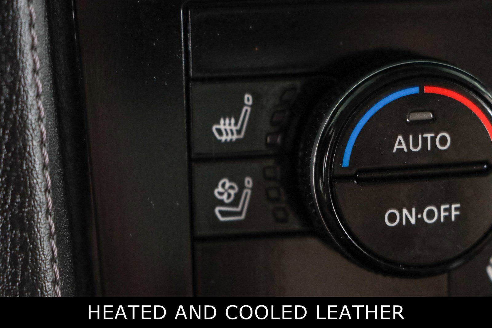 Used 2024 Nissan Armada Platinum w/ Captain's Chairs Package image 22