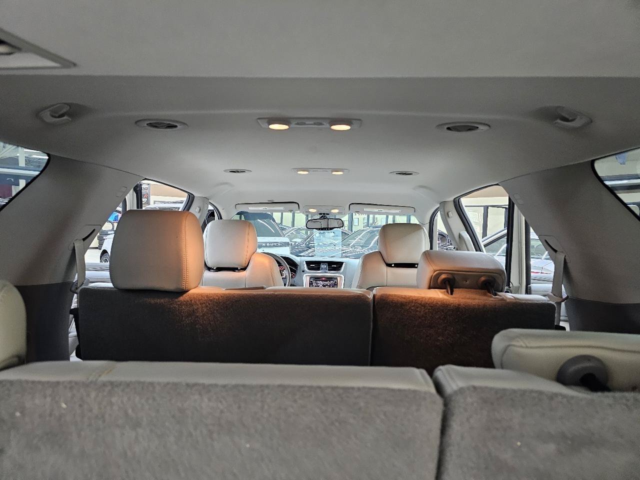 Used 2013 GMC Acadia SLT FWD image 13