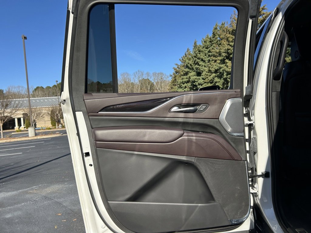Used 2023 Cadillac Escalade ESV Sport Platinum image 61