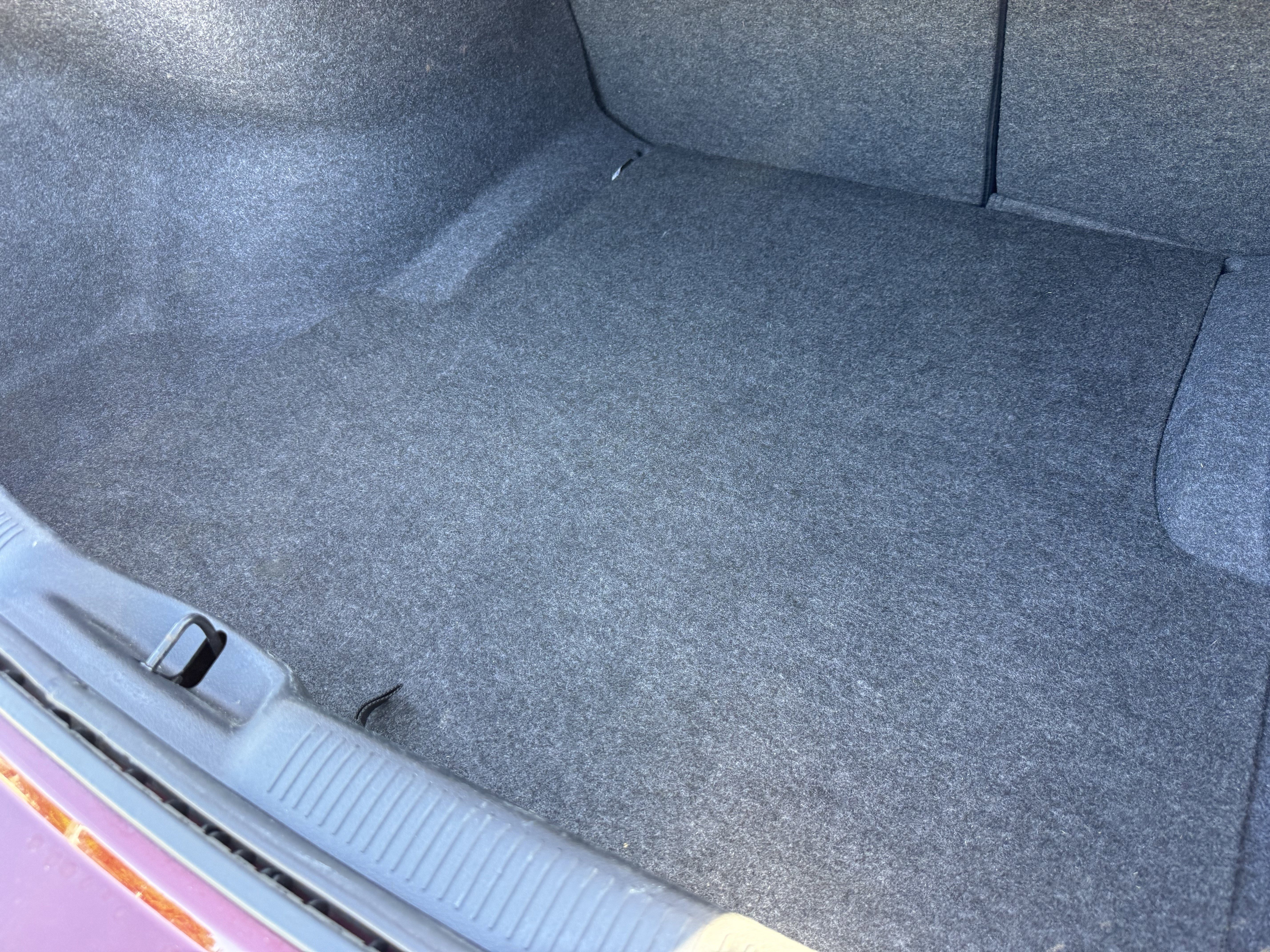 Used 2022 Dodge Charger GT w/ Blacktop Package image 31