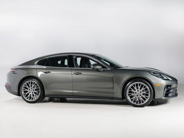 New 2026 Porsche Panamera 4 image 8