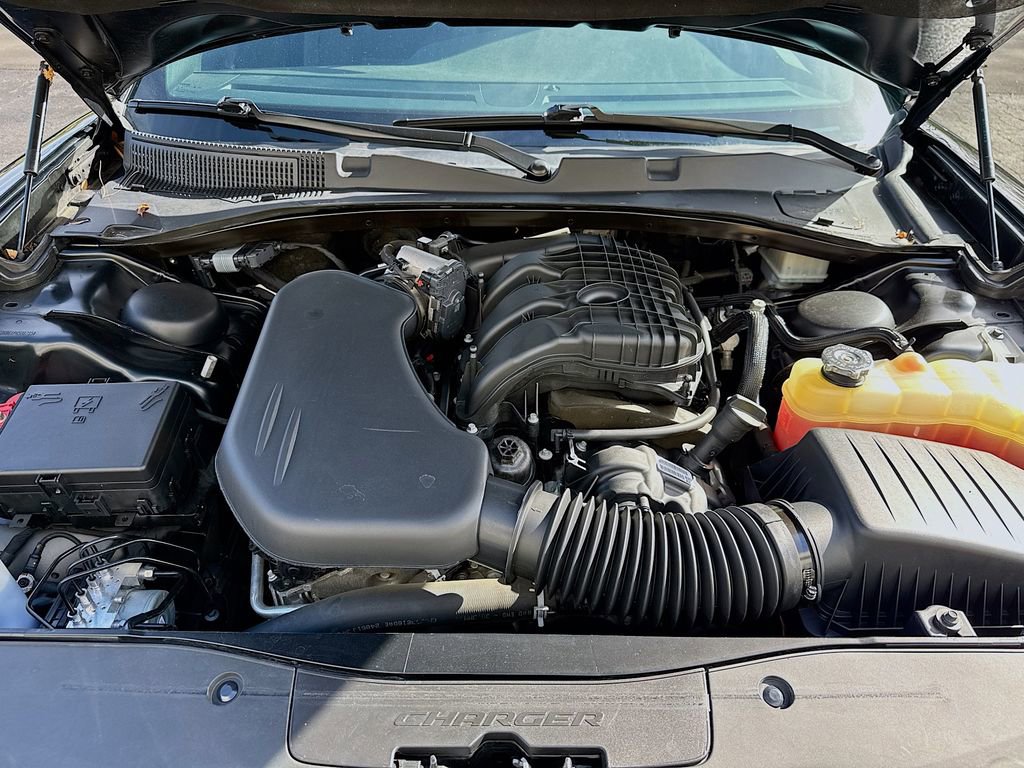 Used 2023 Dodge Charger SXT w/ Blacktop Package image 25