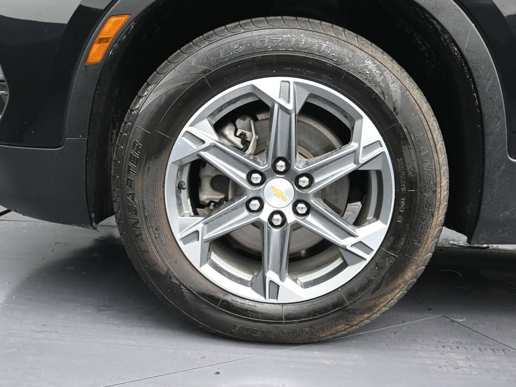 Used 2024 Chevrolet Blazer LT image 9