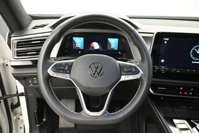 Used 2024 Volkswagen Atlas Cross Sport SE AWD/4WD image 16