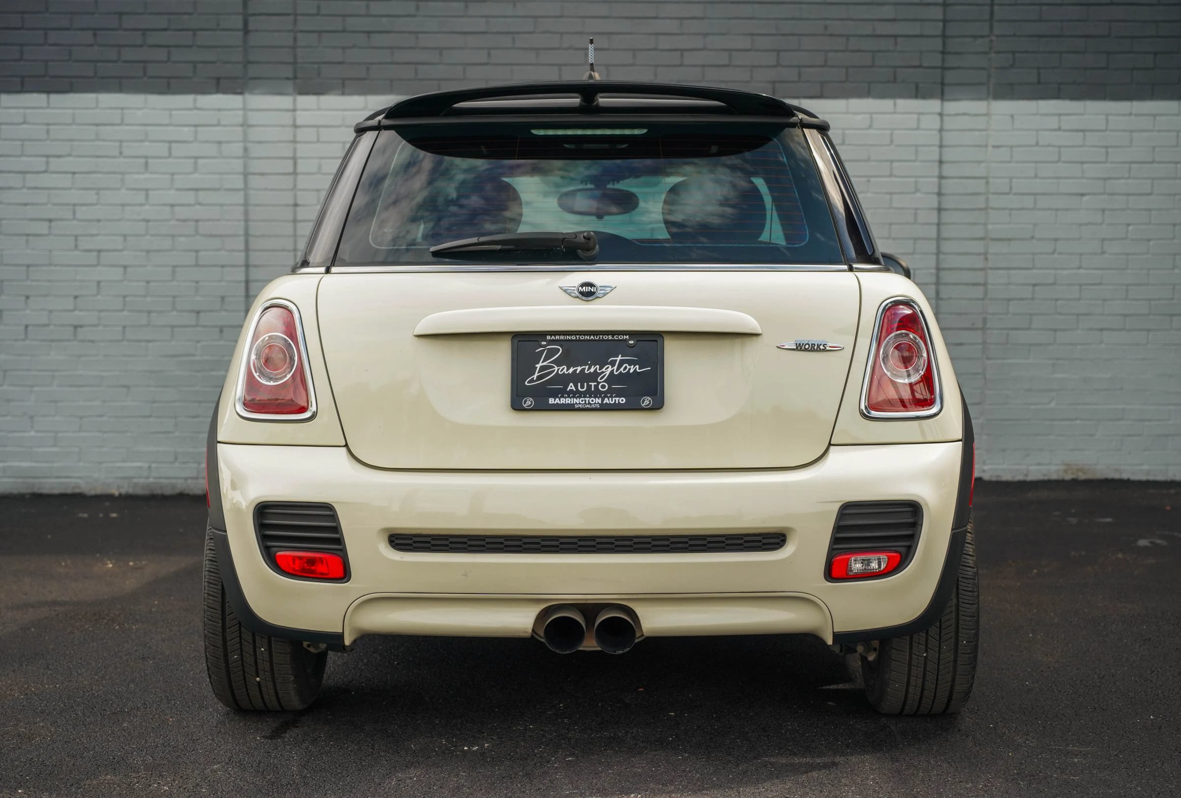 Used 2011 MINI Cooper John Cooper Works FWD image 6